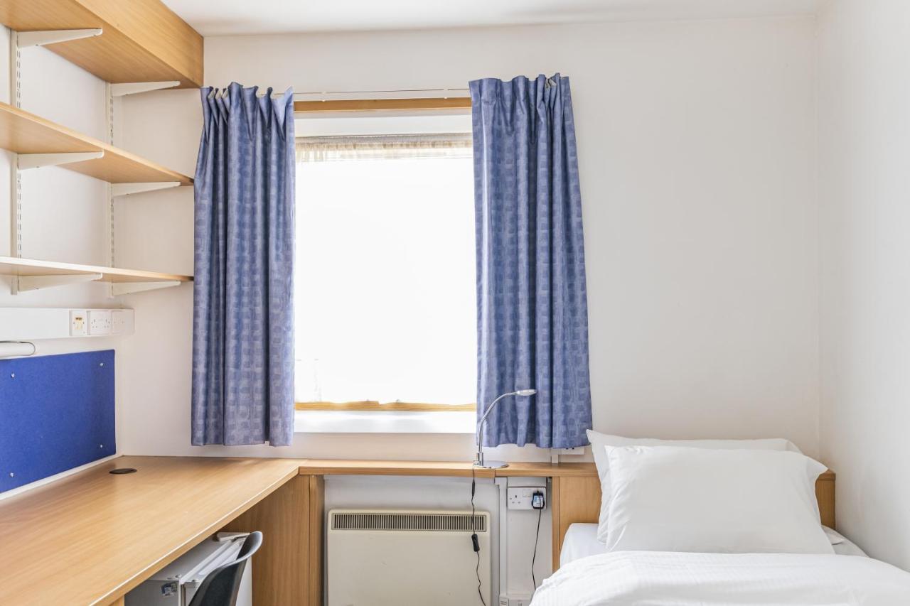 Vibrant Ensuite Rooms, Hatfield - Sk Екстер'єр фото