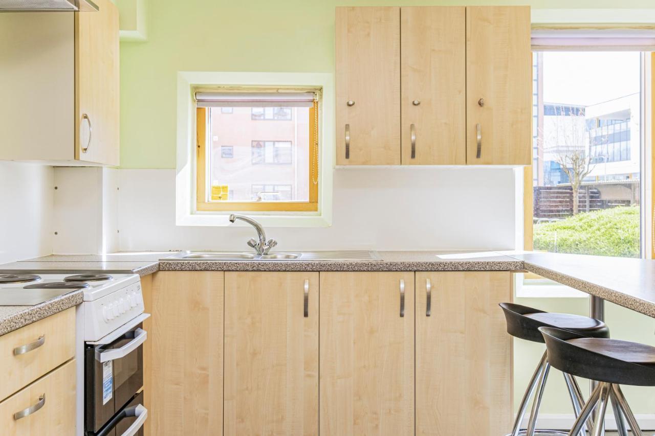 Vibrant Ensuite Rooms, Hatfield - Sk Екстер'єр фото