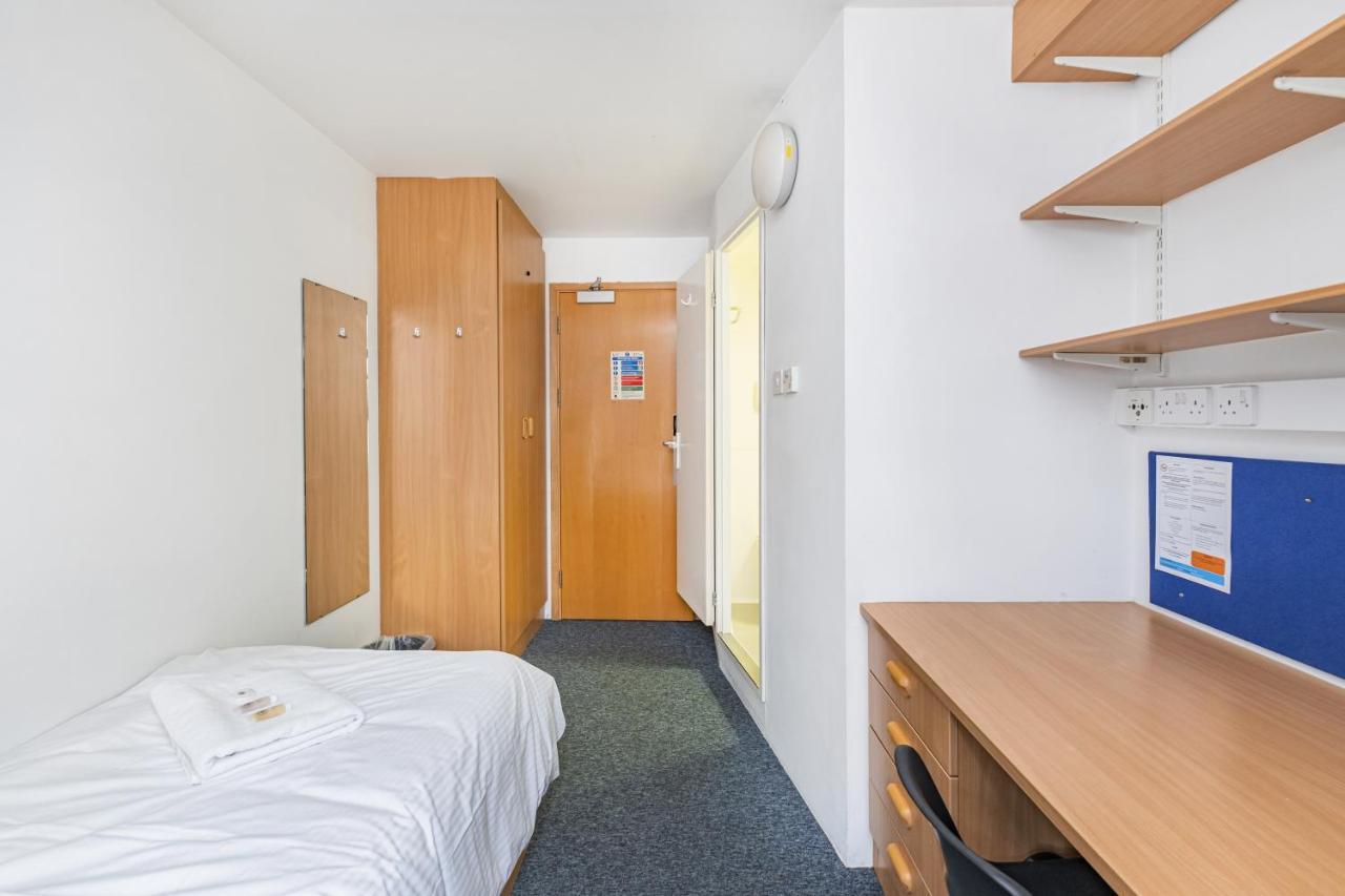 Vibrant Ensuite Rooms, Hatfield - Sk Екстер'єр фото